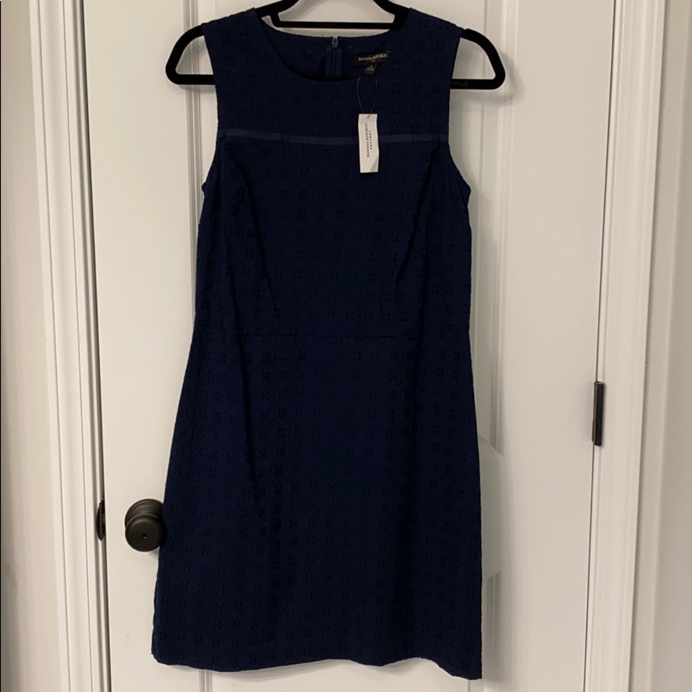 Banana Republic Factory Eyelet Shift Dress